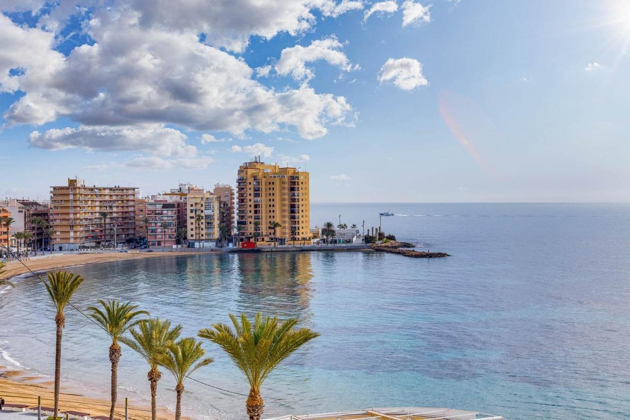 Cozy Appartment Torrevieja At Irina Екстериор снимка