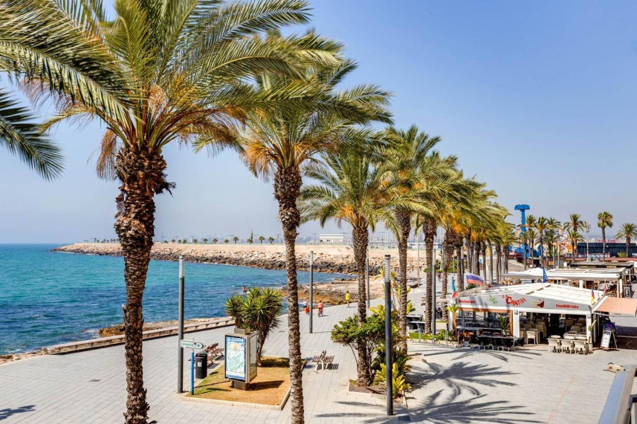 Cozy Appartment Torrevieja At Irina Екстериор снимка
